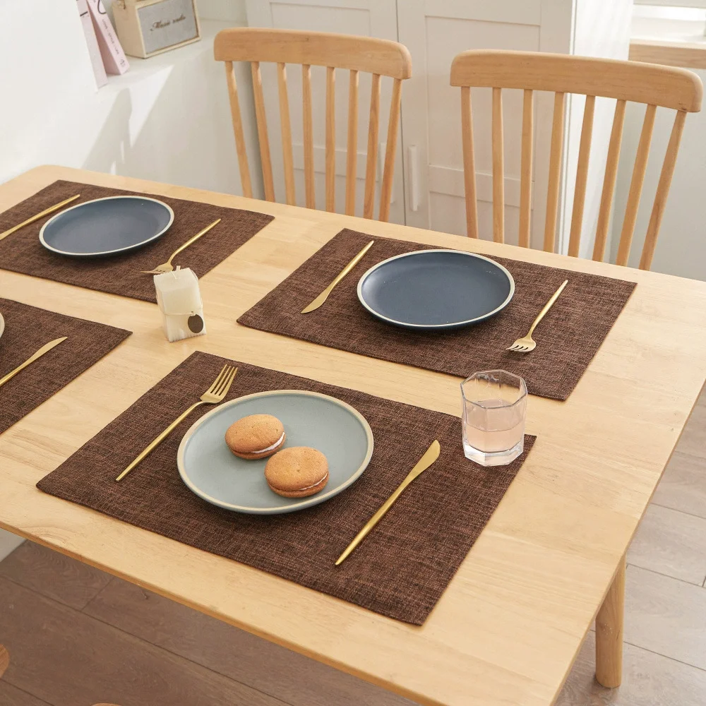 Set of 4 Dual-Layered Faux Linen Heat Resistant Placemats