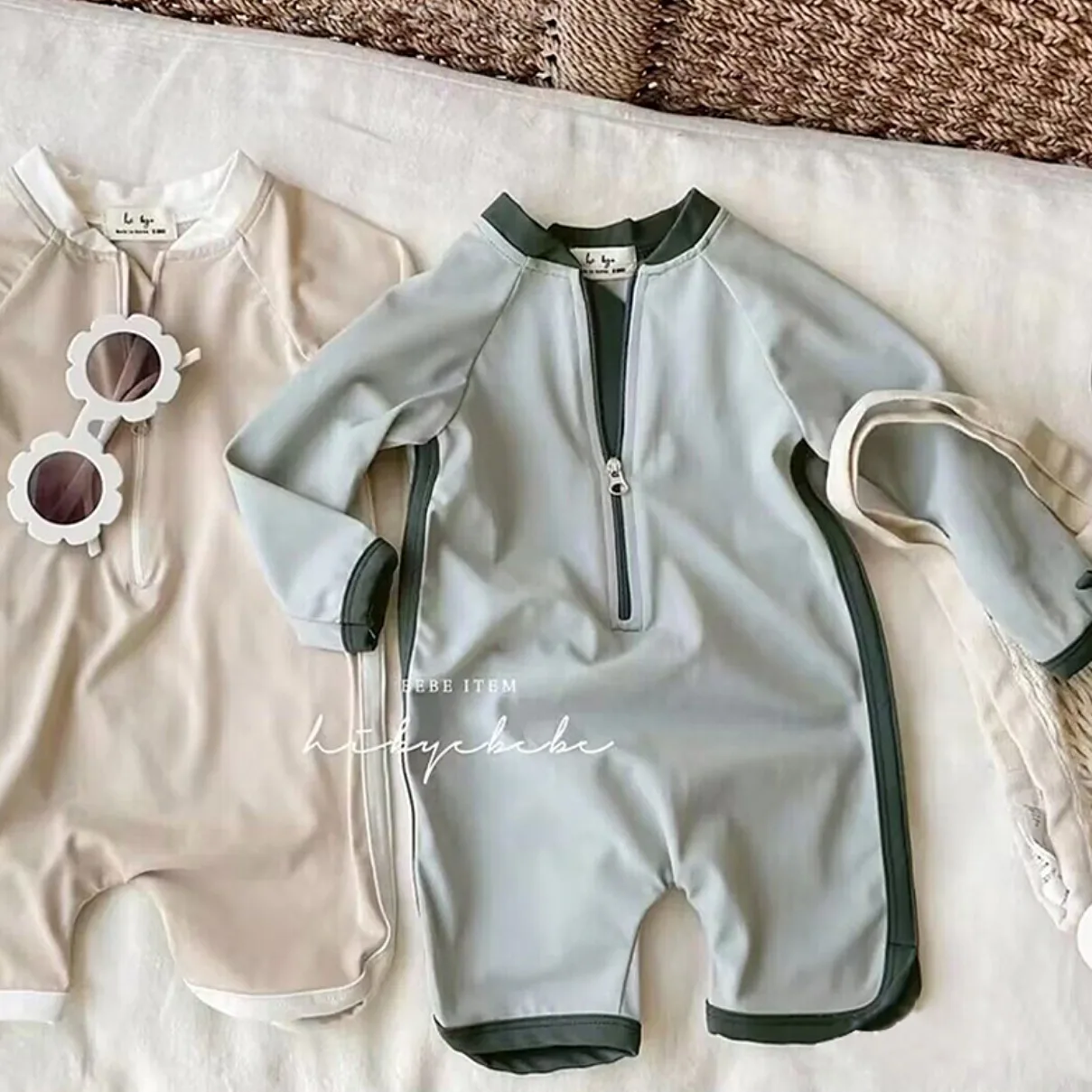 

Kids Girls One Piece Swimsuit Long Sleeved Swimwear 2023 Children Cute Baby Bathing Suit Quick Drying Baby Swimsuit