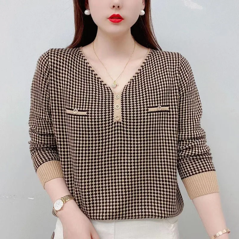 

Spring and Summer Women's Pullover V-neck Long Sleeve Patchwork Gauze Button Geometric Knit Office Lady Fashion Vacation Tops