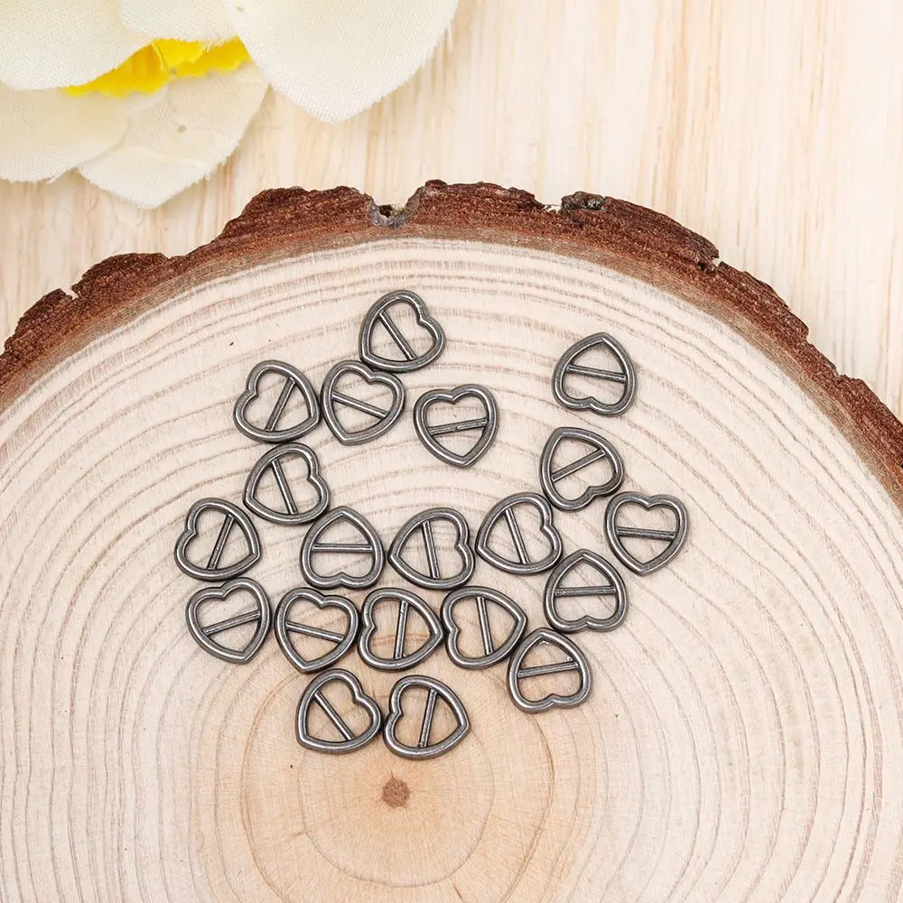 Mini Heart Shaped Buckle for Doll Bags and Clothes