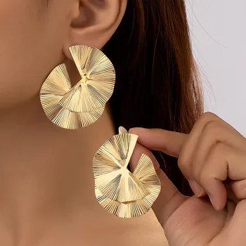 Fashion Irregular Twisted Design Feeling Earrings For Women Personality Exaggerated Versatile Accessories Trend Dinner Jewelry