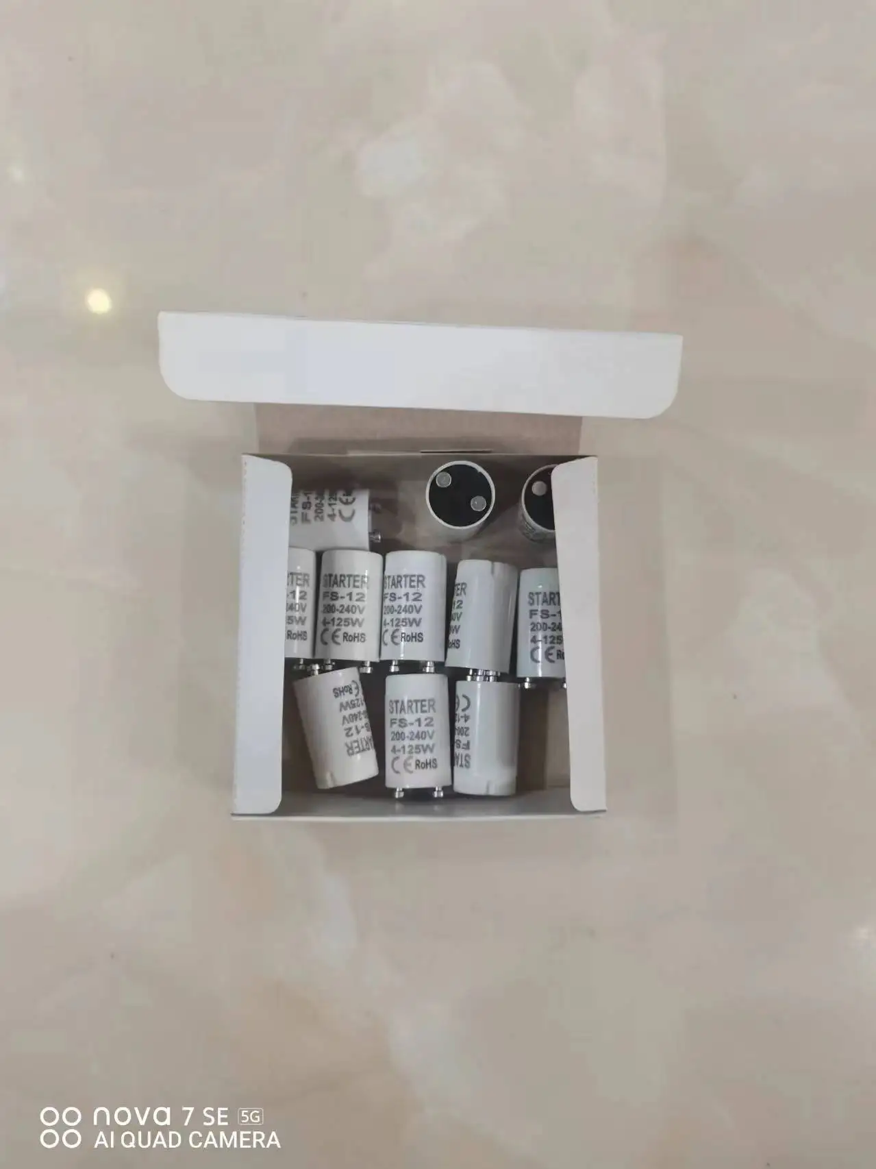 Fluorescent Starters 10pcs/lot fluorescent tube fuse starter with White housing AC220V-240V 4-125W fluorescent light ballast starter CE ROHS