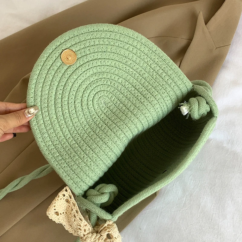 Pastoral Straw Beach Bag Woven Summer Shoulder Bag with Cute Lace Bow Shoulder Purse for Women Beach Picnic Vacation