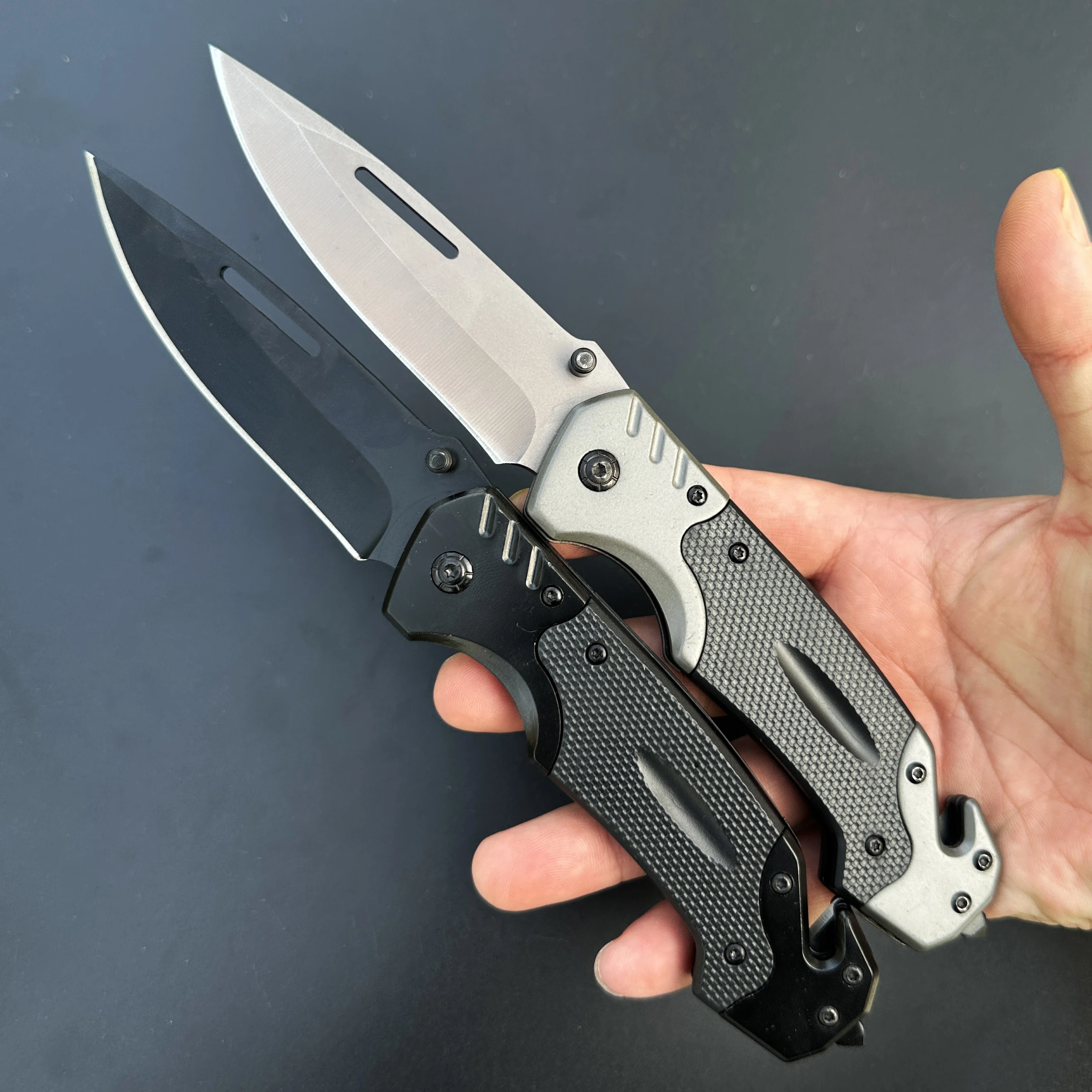 Folding Knife Outdoor Stainless Steel Folding Multifunctional Knife Camping Outdoor Tactical EDC Pocket Knives Hardness Survival Self-defense