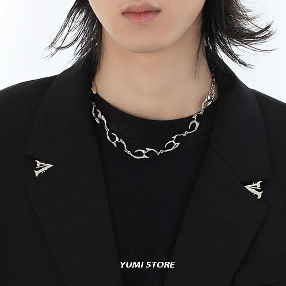 الاتجاه الجديد غير النظامية التيتانيوم الصلب قلادة...