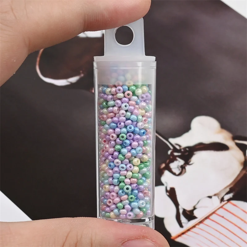1200 Stück 2 mm tschechische Glas-Mini-Perlen, Perlenfarbe, kleine Pony-Perlen für Handwerk, Schmuckherstellung, DIY-Nähperlen – Detail 5