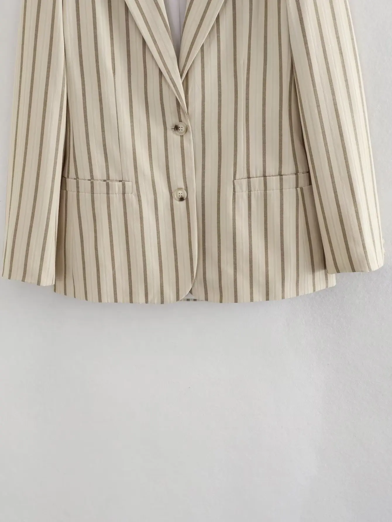 Maxdutti 2023 New Fashion Ladies Retro Suit Jacket Beige Blazers Ins Blogger Striped Casual