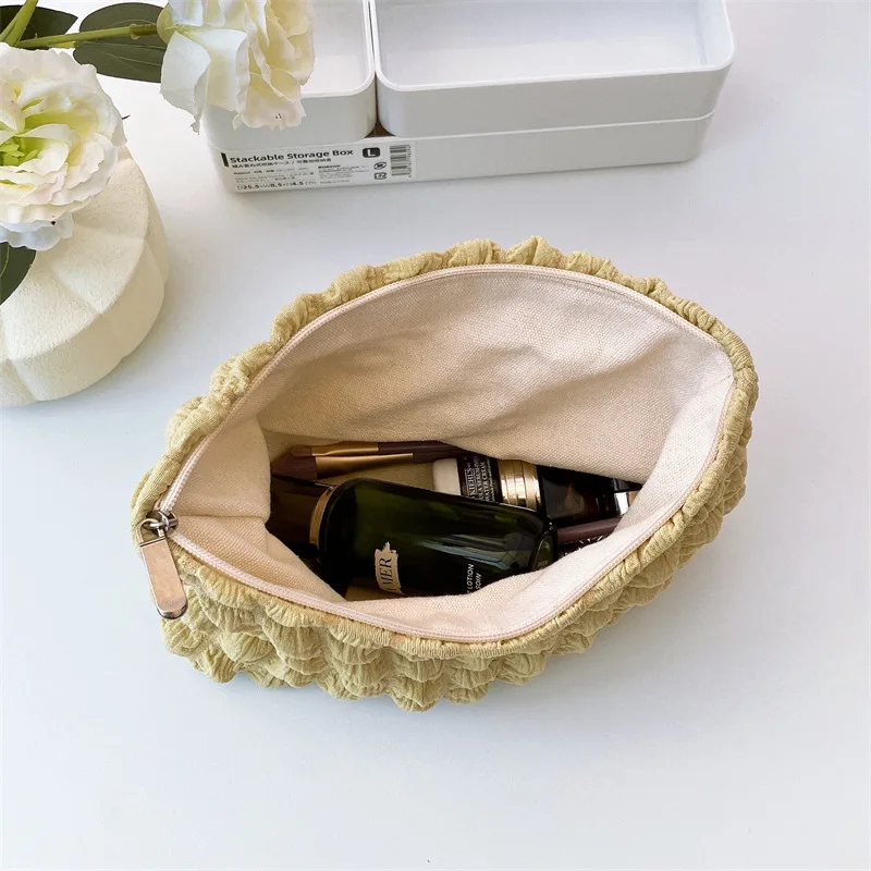 Cosmetic Storage Kawaii Cute Aesthetic Travel Bubble Minimalist Ruched Design Cosmetic Bag for Women Multifunctional Makeup Bag