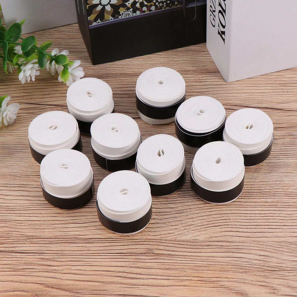 

White Racket Grip Anti Perforated Super Absorbent Tennis Squash Racket Badminton Overgrip Sweat Band