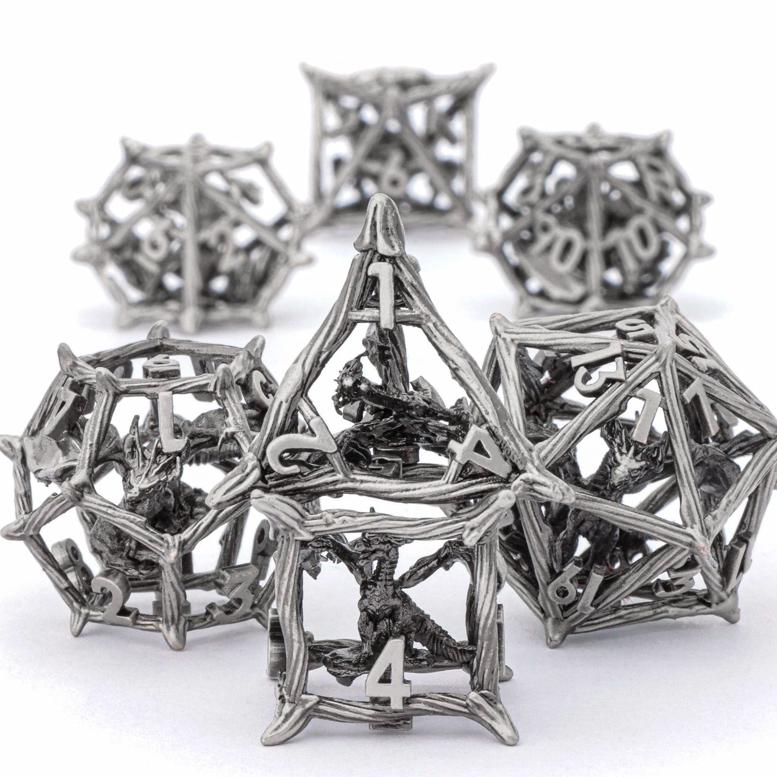 DND RPG 던전 앤 드래곤 테이블탑 롤플레잉 보드 게임 액세서리용 7Pcs 중공 금속 다면체 주사위 세트