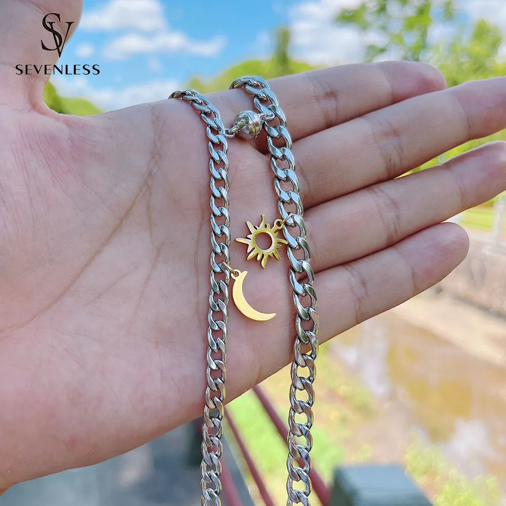2pcs/set 18K gold plated titanium steel Sun Moon Charm couple