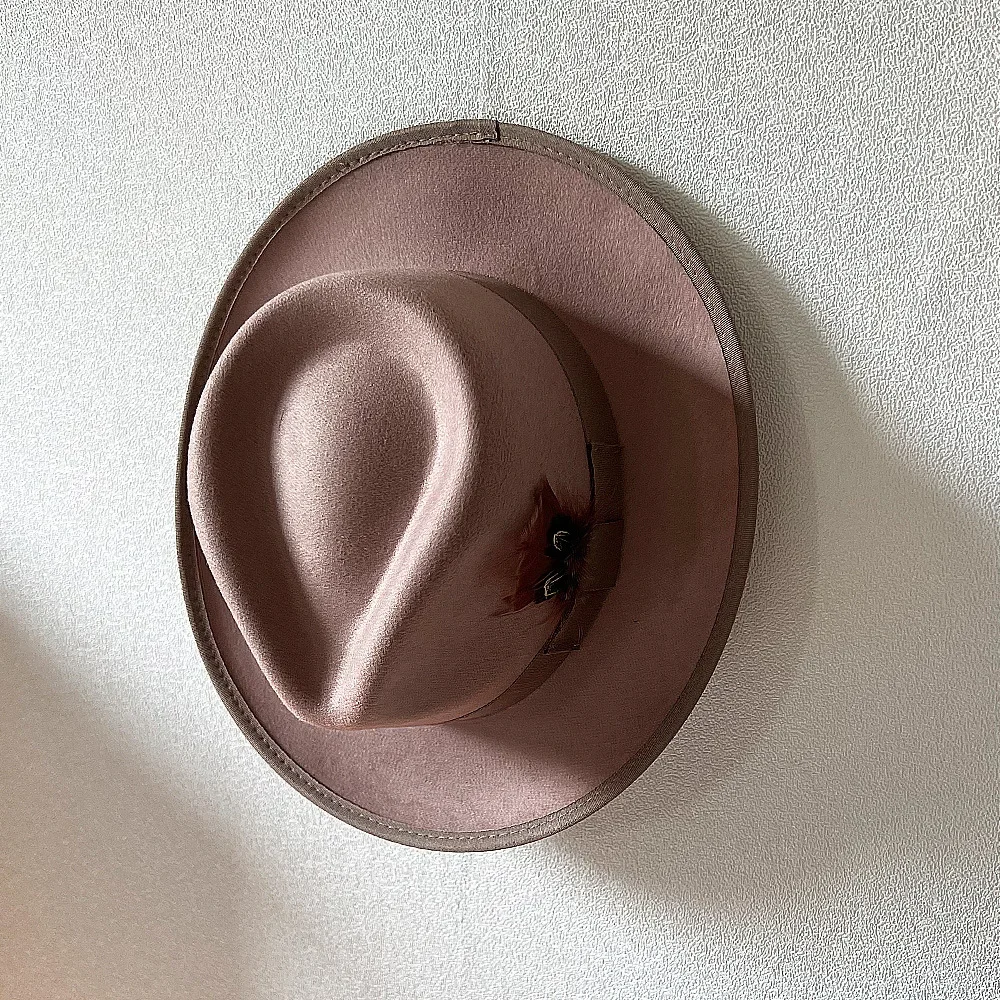 

Fedora Hat with Bow Women Men Ladies Handmade Feathers Fedoras Wide Brim Jazz Felt Hat Vintage Bucket Panama Autumn Winter Cap