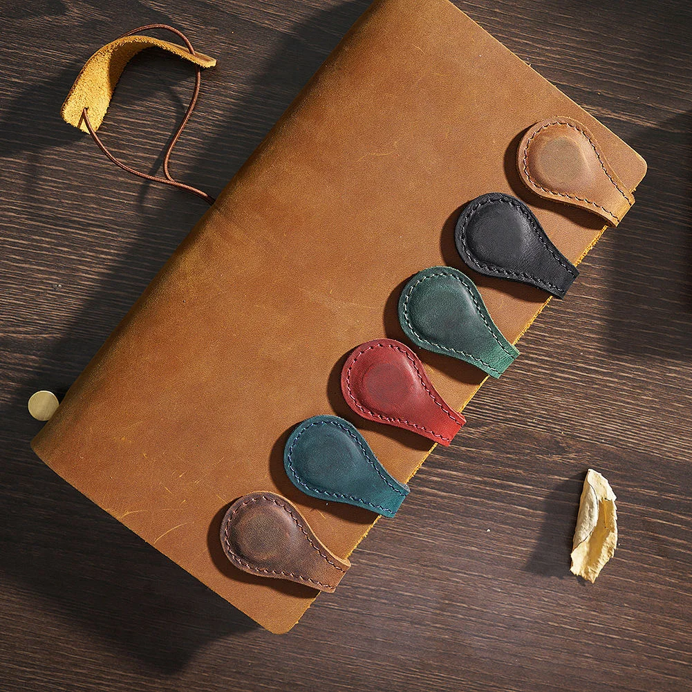 Personalized Memorial Leather Bookmark with Name Magnetic Bookmark Clasp MOM DAD LOVE Day Birthday Gift