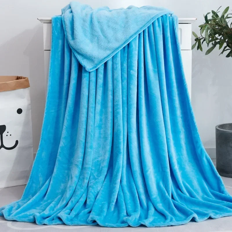 thumbnail image 1 of Manta de franela polar para adultos y niños, suave, cálida, para cama, sencilla, de color sólido, transpirable, 1 of 5