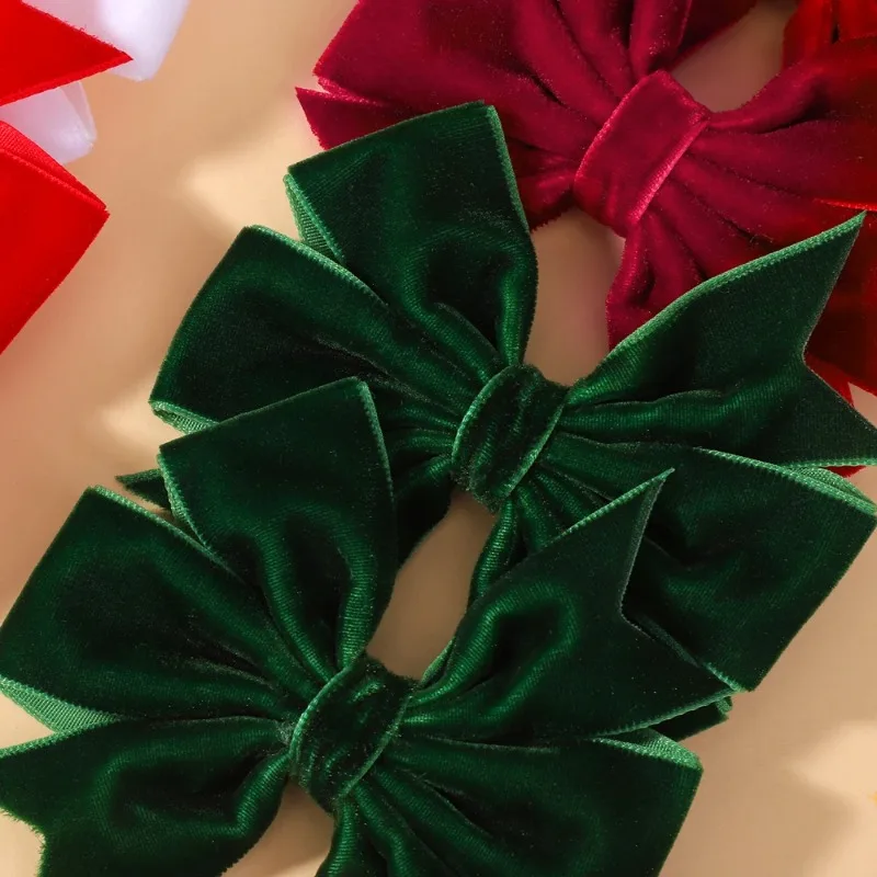 Handmade Velvet Bow Hair Clips 2-Piece Set - Christmas Red & Green Hairpins for Baby Girls, Vintage-Style Soft Barrettes