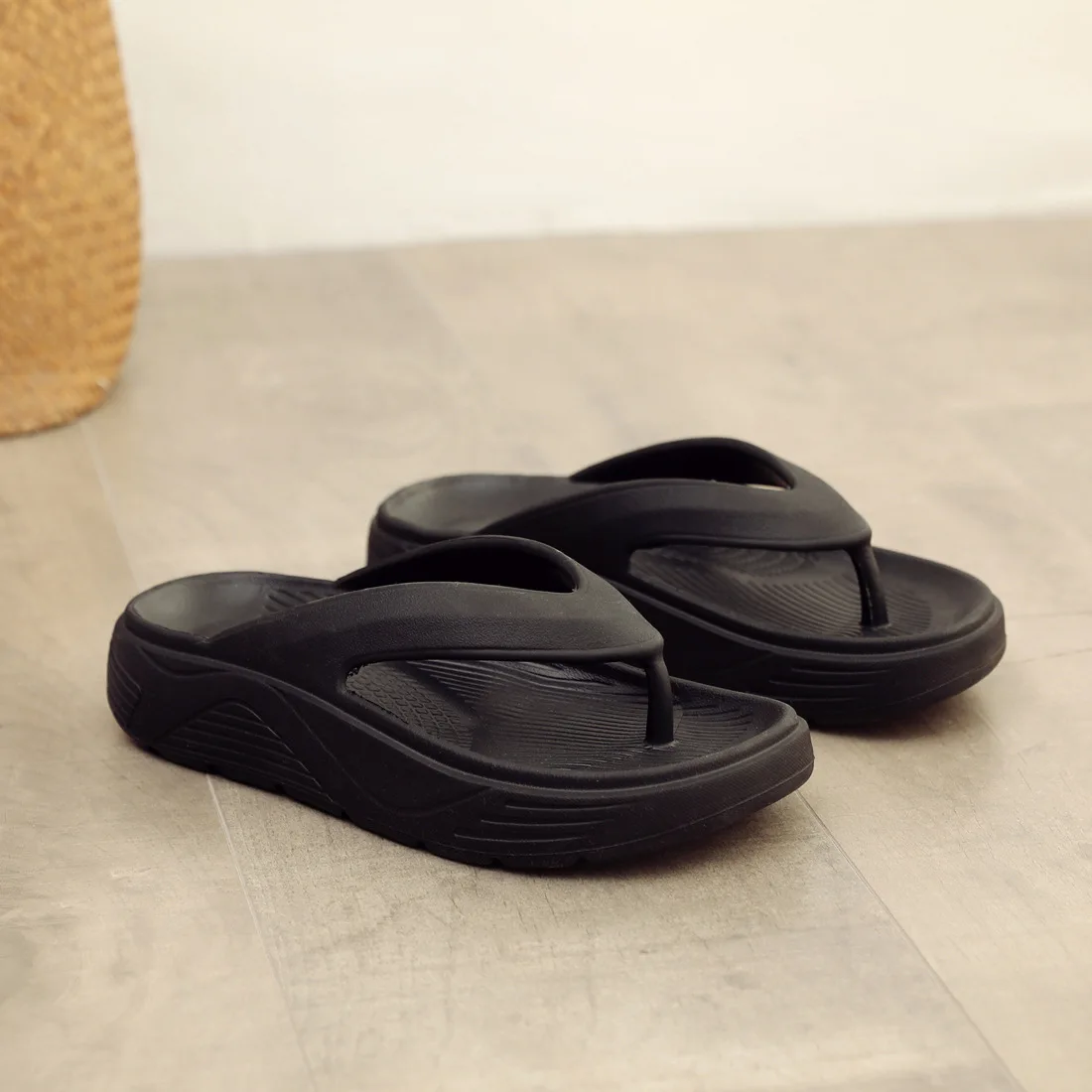 

CO78 Summer thick-soled, light, luxurious, solid-color, soft-feeling EVA flip-flops