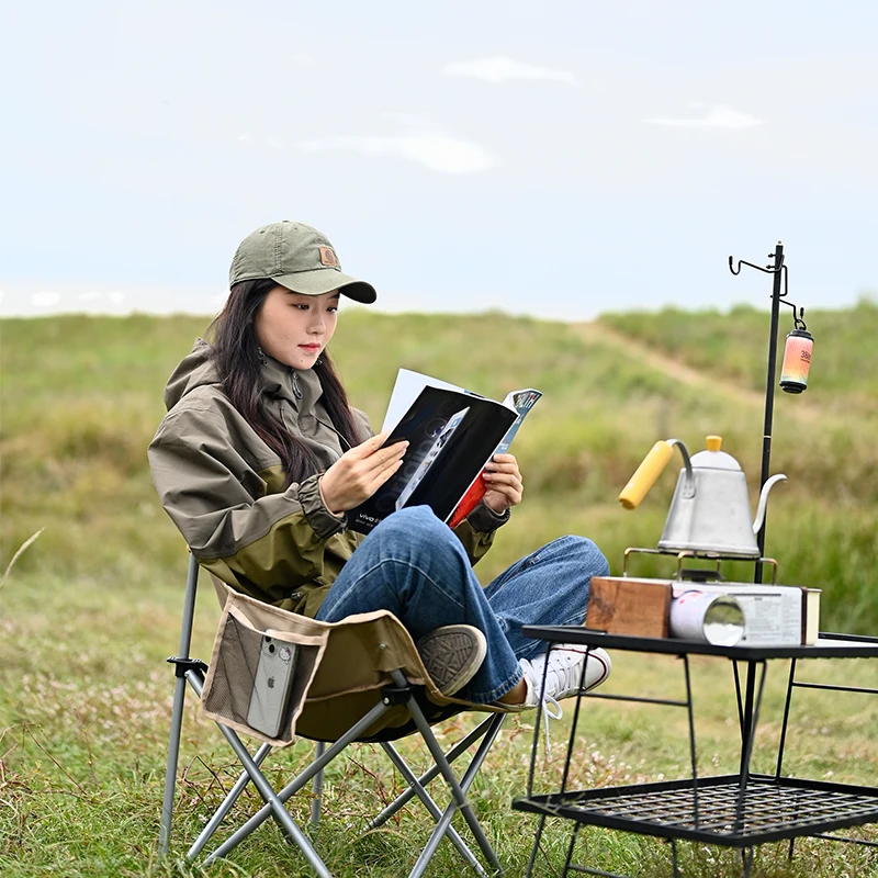 Outdoor Folding Moon Chair 5