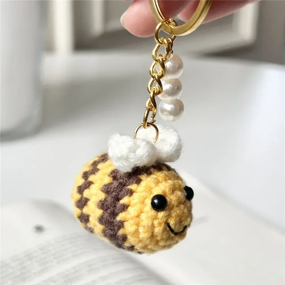 5Pcs Crochet Bees Crocheted Mini Bees Pendants Car Key Ring DIY Handmade Knitted Keychain Keyring Handbag Charms Gift knitted keychain