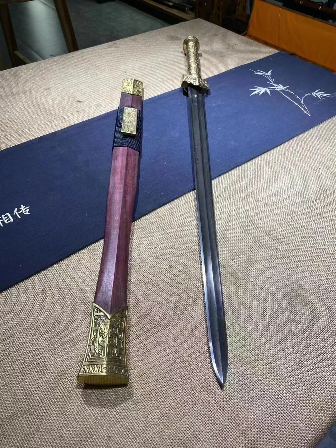 93cm Medieval battle ready Real sword Damascus Steel Sharp pattern Steel weapon Warrior removed sheath 1.4kg hand ground katana