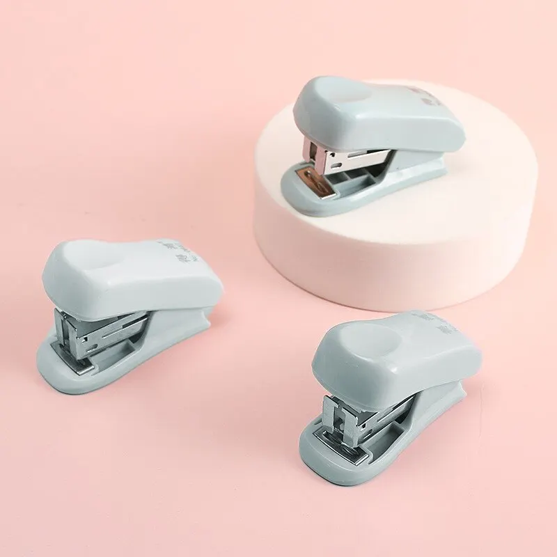Mini Stapler Set 1pcs Mini Stapler Set Staples Paper Binder Stationery Office Kawaii Stationery Binding Tools School Supplies mini stapler set
