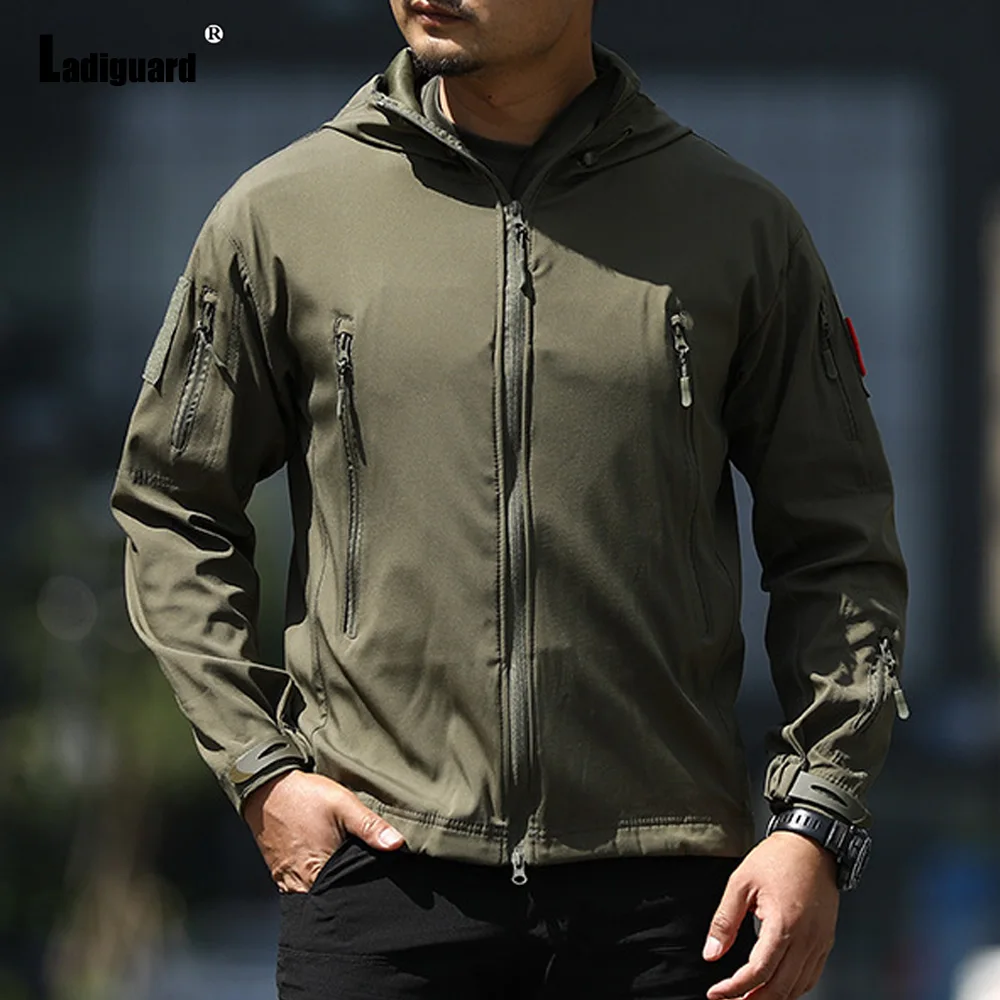 2023 New Spring Autumn Hoodie Jackets Plus Size Men Fashion Camouflage Jacket Casual Outdoor Multi Zipper Sexy Mens Clothing 3XL