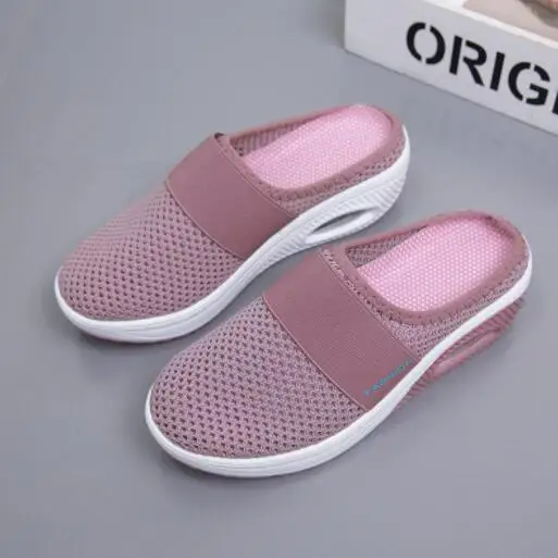 

Winter Warm Soft Plush Indoor Couple Slippers Women Antislip Platform Leather Waterproof Home Shoes Floor Ladies Cotton Slipper