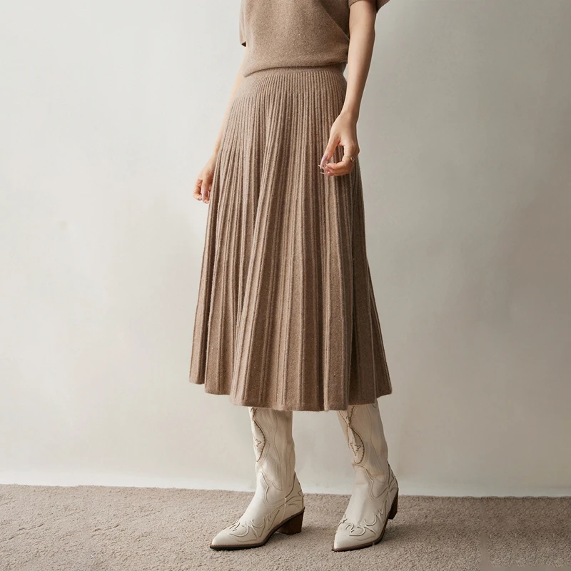 Cashmere Skirt Elegance