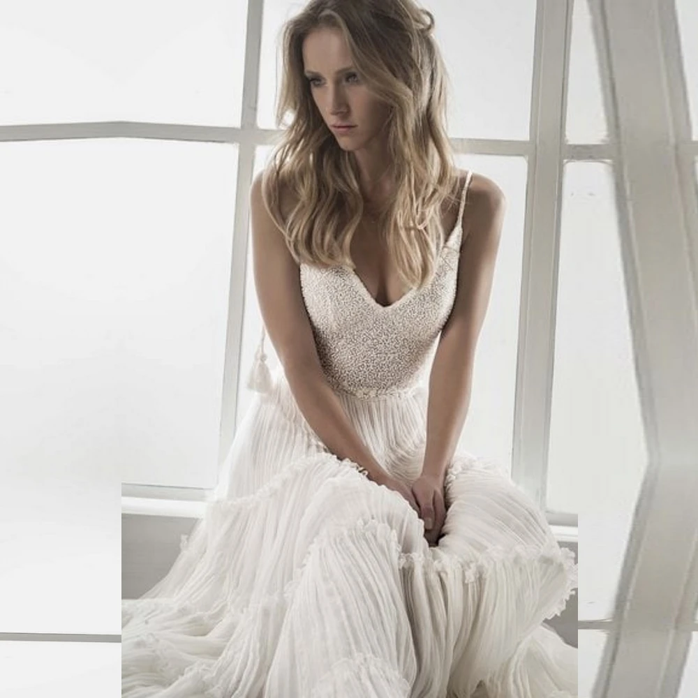 

Qcenkeren Wedding Dresses Women Bridal Gowns V Neckline Spaghetti Strap A Line Israel Boho vestido de novia bohemio