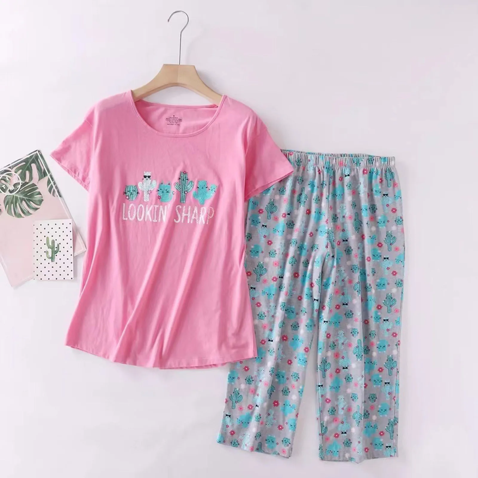 

Пижамный костюм принцессы для девочек, лето 2024, домашняя одежда, комплект из 2 предметов, футболка с милым мультяшным принтом + свободные повседневные штаны, комплекты, новая Пижама