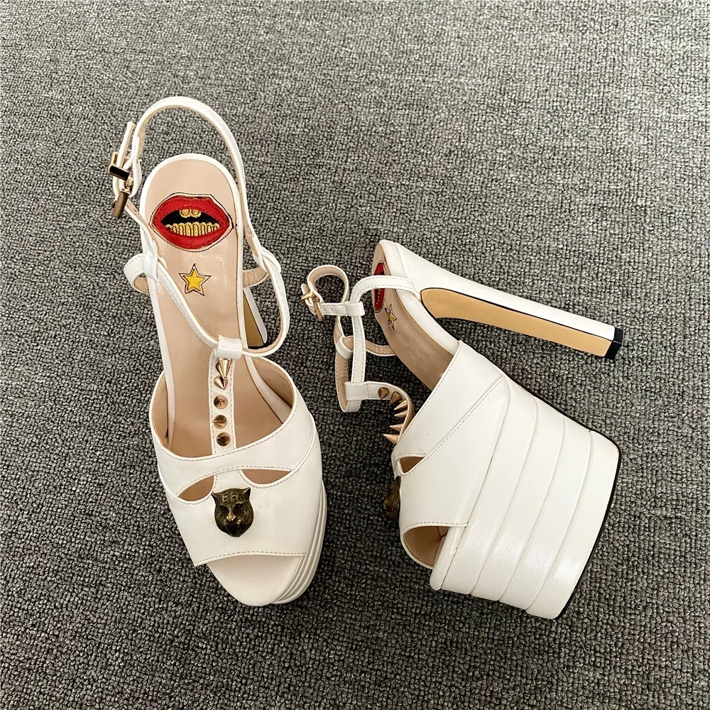 033white rivet