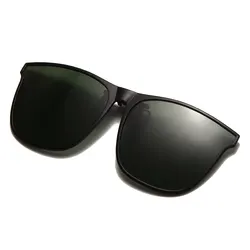 Polarized Vintage Square Photochromic Clip-On Sunglasses with Night Vision and Anti-Glare (Dark green)