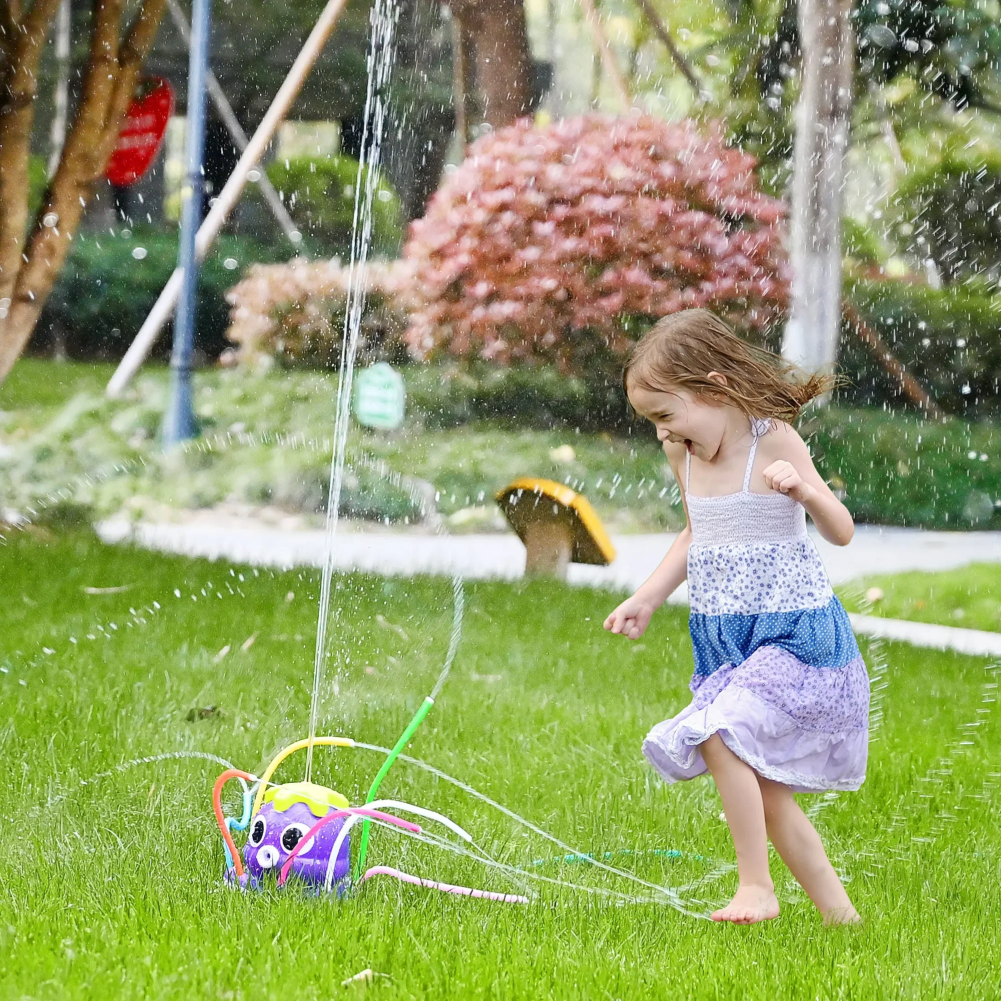 Water Sprinkler Octopus Toys Outdoor Water Toys for Kids Bathtub Games Automatic Rotating Sprinkler Children Octopus Bath Toy 4