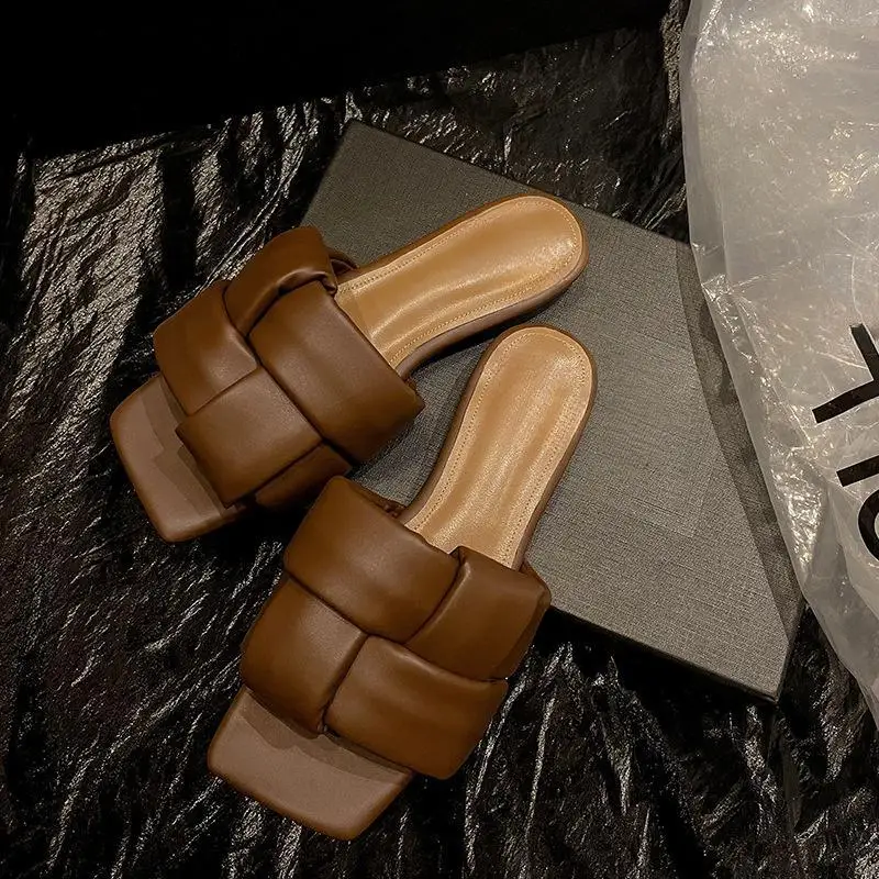 French square toe woven sheepskin slippers with flat bottoms and mesh red slippers for women's summer new external wear sandals