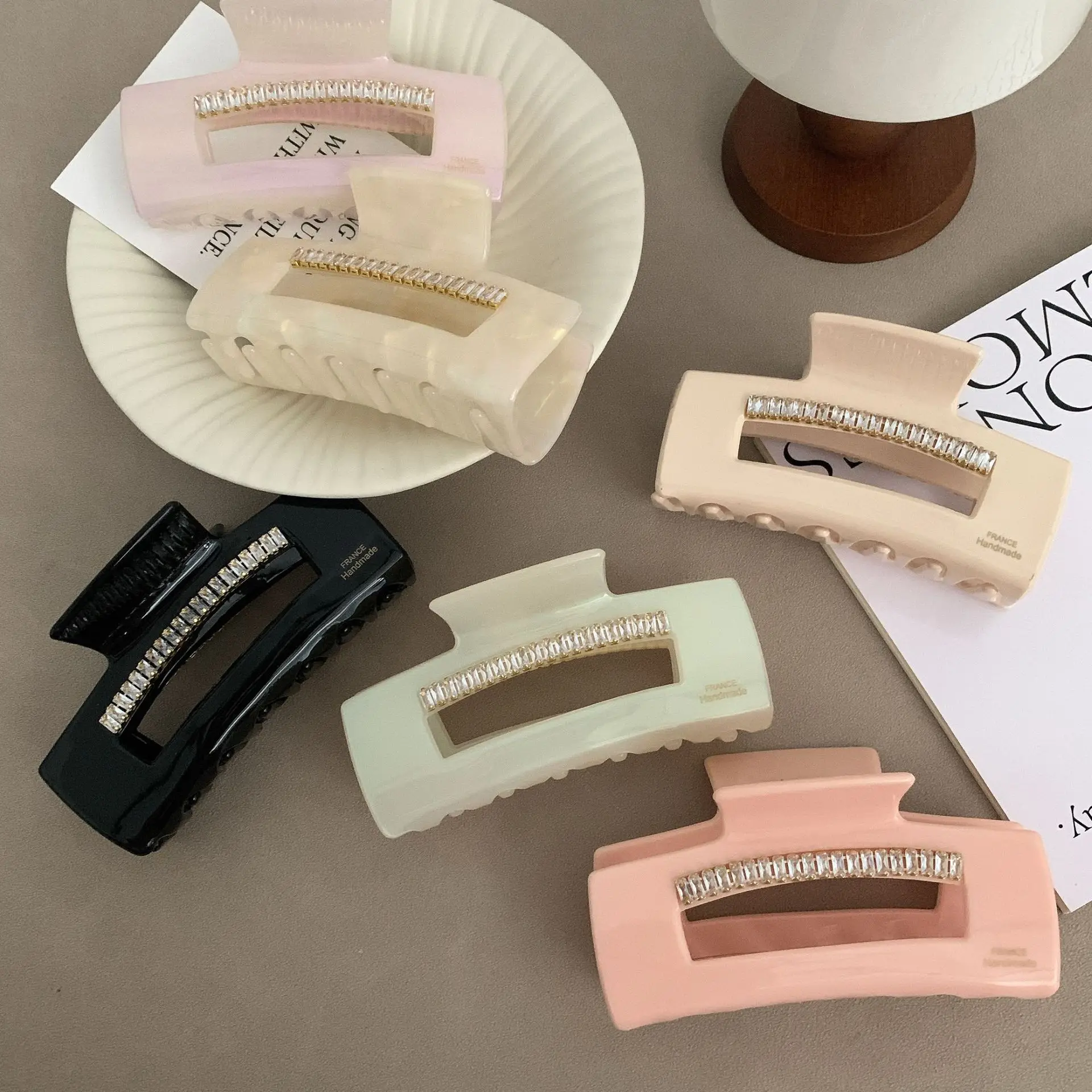 

Korean New Simple Geometric Rectangular Hollow Hair Clip Claw Fashionable Acetic Acid Rhinestones Shark Clip Hair Accessories