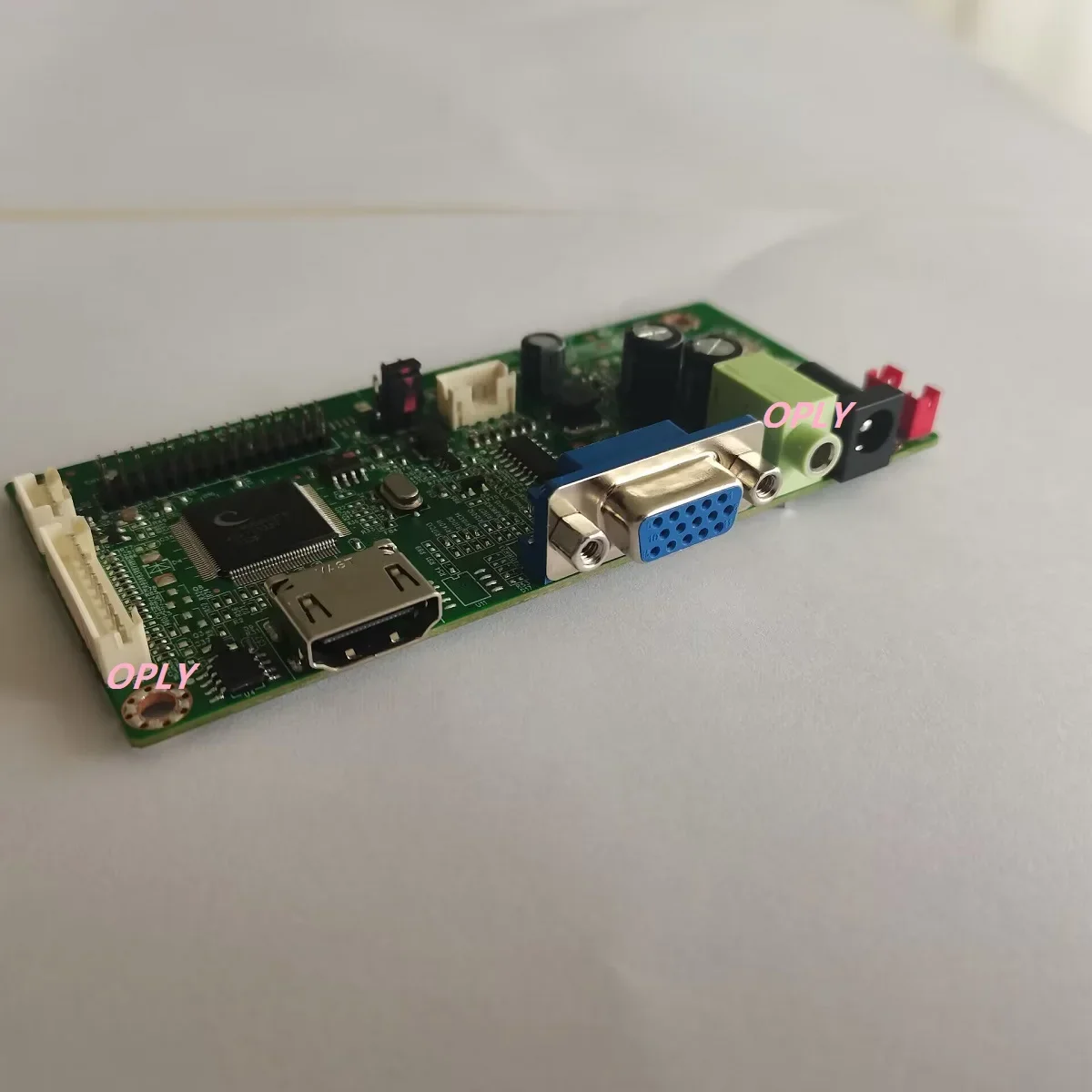 Kit Scheda Controller Universale Per LCD 9,7 Pollici - Ingressi HDMI, VGA, 2AV - Compatibile Con Pannelli IPad 1/2 (LTN097XL01)