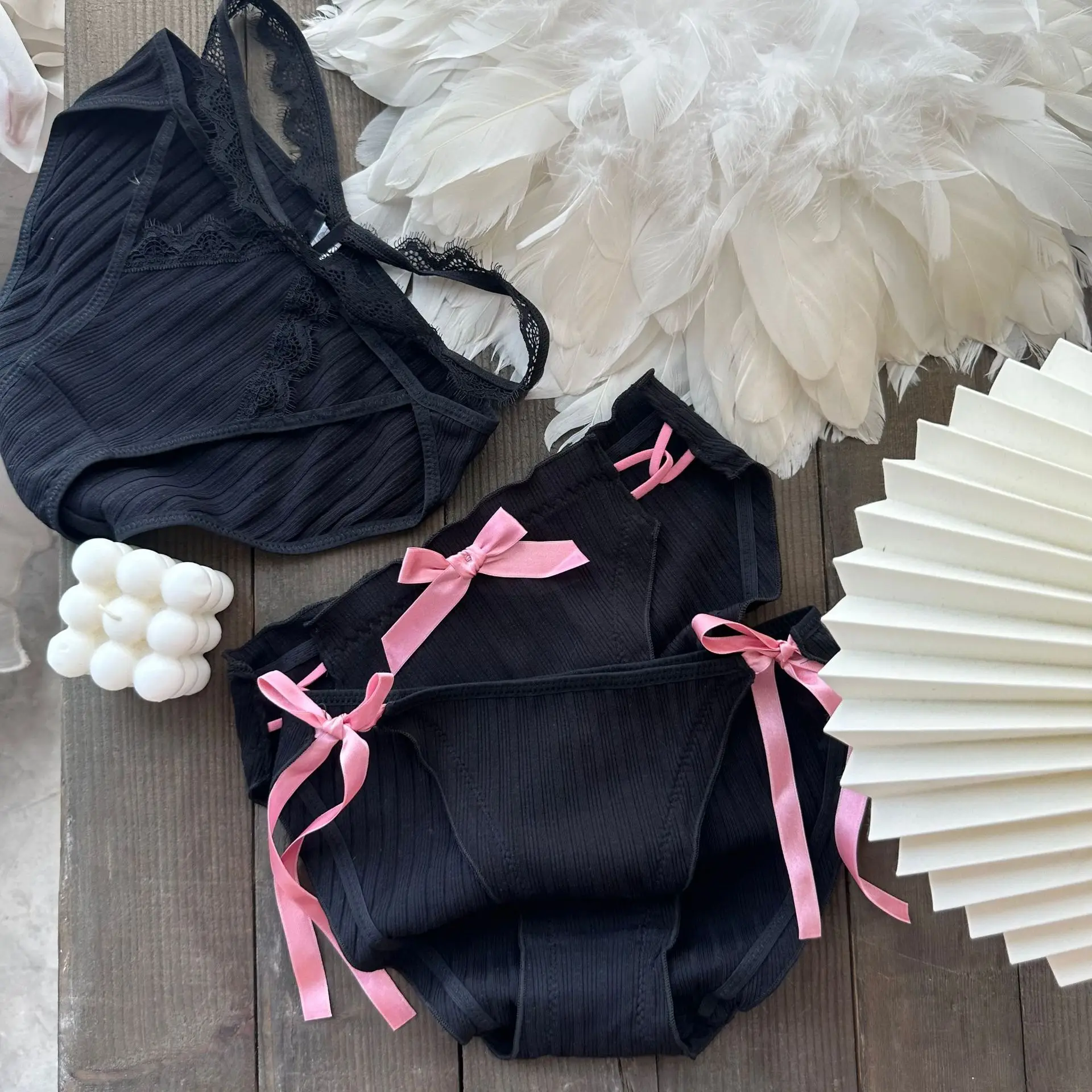 

Удобное хлопковое нижнее белье с резьбой, кружевные трусики для девушек, ажурные сексуальные треугольные брюки со шнуровкой