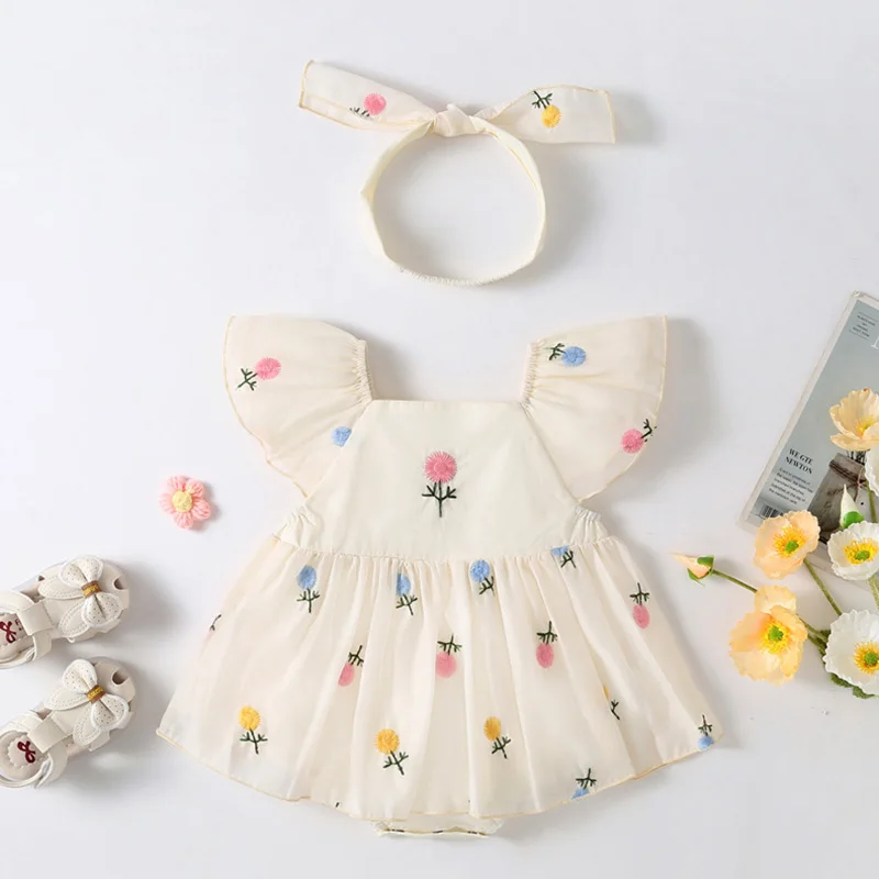 

2024 New Summer Infant Baby Girl Bodysuits Flying Sleeve Cotton Embroidery Splicing Newborn Baby Girl Jumpsuit Children Clothes