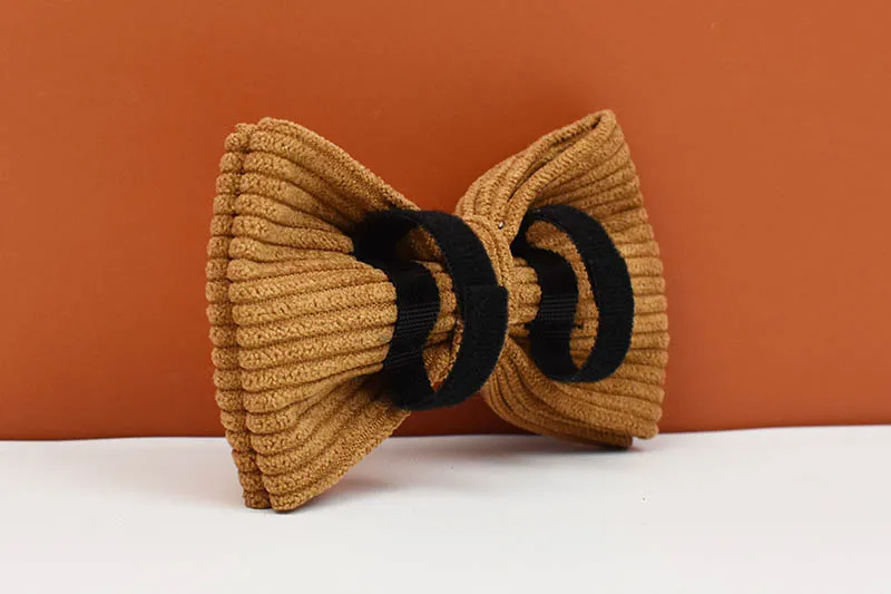 Personalised Corduroy Dog Collar And Leash Set With Nameplate_voghion.com