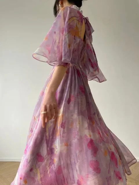 Elegant Print Slim Dress: Timeless Summer Style