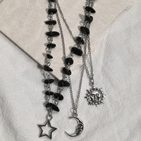 Ensemble de 3 colliers avec pendentif étoile, soleil et lune en agate noire Y2K, adaptés aux fêtes et à un usage quotidien 3