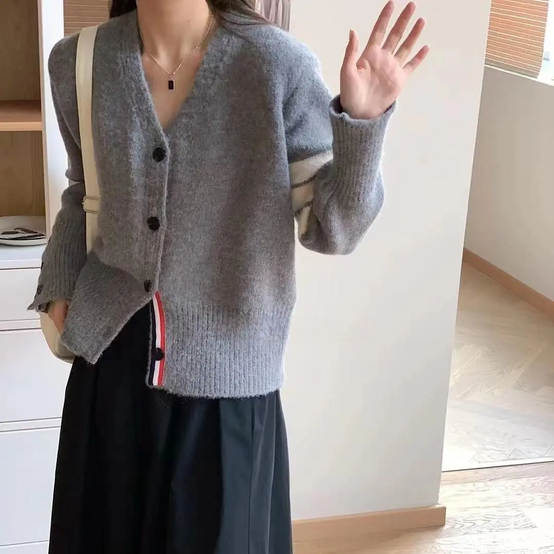

Винтажный вязаный кардиган, Осень-зима 2023, свитер с длинным рукавом и V-образным вырезом, Повседневная универсальная трикотажная одежда в ленивом стиле, пальто
