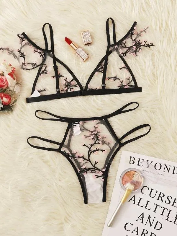 

Sexy Bra Set Embroidery Floral Mesh Lingerie Set Push Up Bralette+Hollow Out Thong Women Sexy Intimates Underwear Transparent