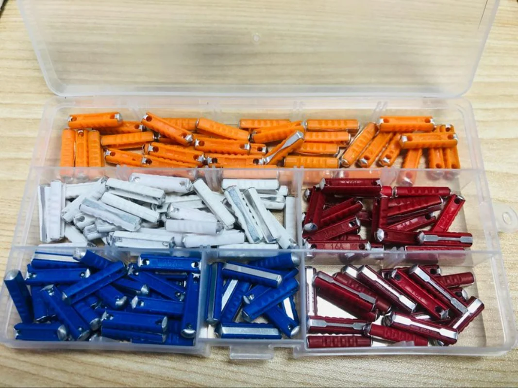 Auto Torpedo Bala, Fusível Europeu, 5A, 8A, 16A, 25A, 200Pcs por Kit