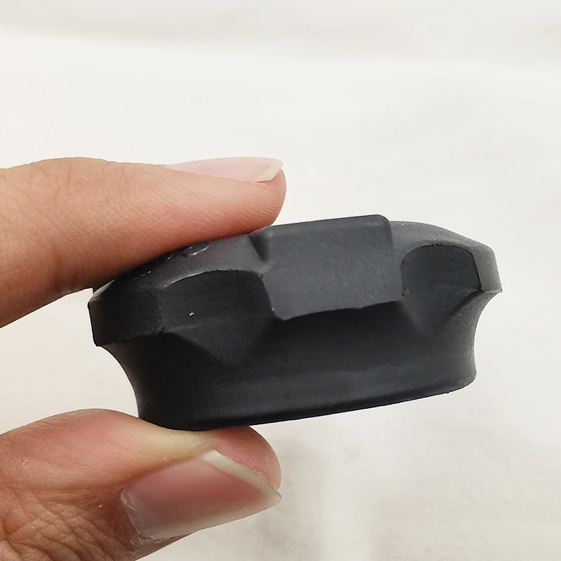 Acquista NUOVO Tappo Serbatoio Carburante Gates 31010-3L600 Adatto Per Kia Hyundai in Italia a partire da 4.96