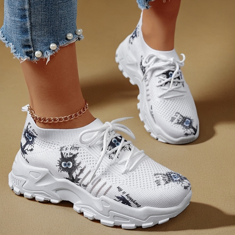 2025 Women's Casual Sports Shoes Dad Shoes Flat Heel Fashion Versatile Breathable Mesh Shoes