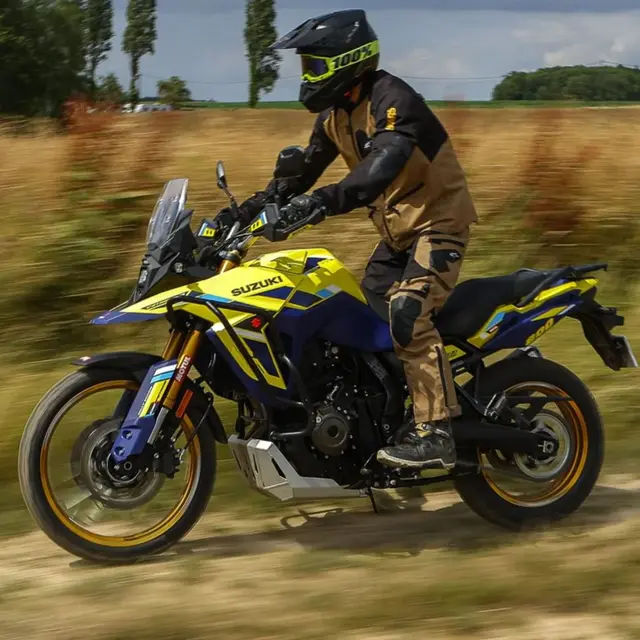 Strom 1000 1050 Xt Suzuki Suzuki Vstrom 1050 Xt 2021 SUZUKI V