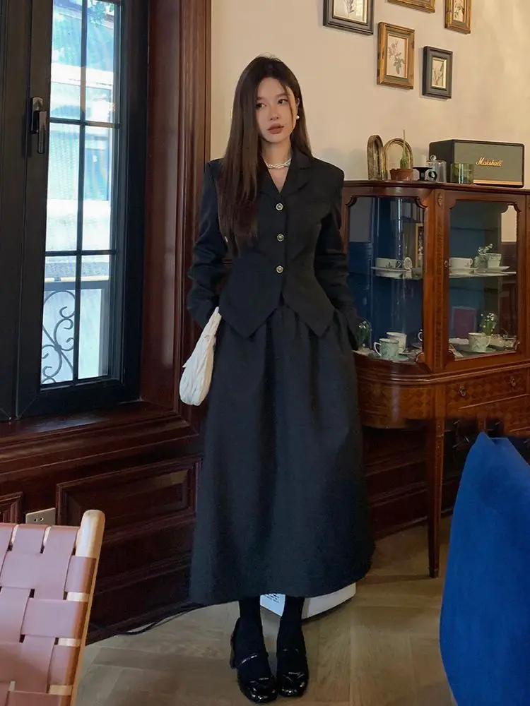 Korea Women's Retro Casual Waist Wrapped Suit Half Skirt Set Two Piece Black Hepburn Style Single Breasted Suit Half Skirt Set audrey hepburn