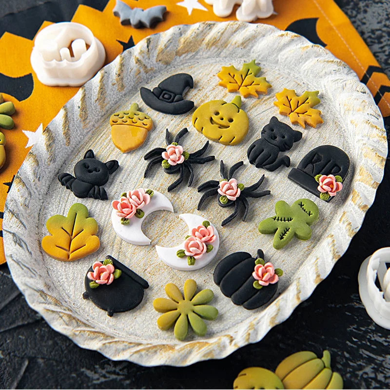 Polymer Clay Tools Pottery Tools Clay Sculpting Tools Pottery Sculpting Tools Clay Craft Tool Halloween Series Polymer Clay Cutter Soft Clay Earring Mold Cartoon Spider Skull DIY Holiday Handmade Gift Cutting Pottery Tool