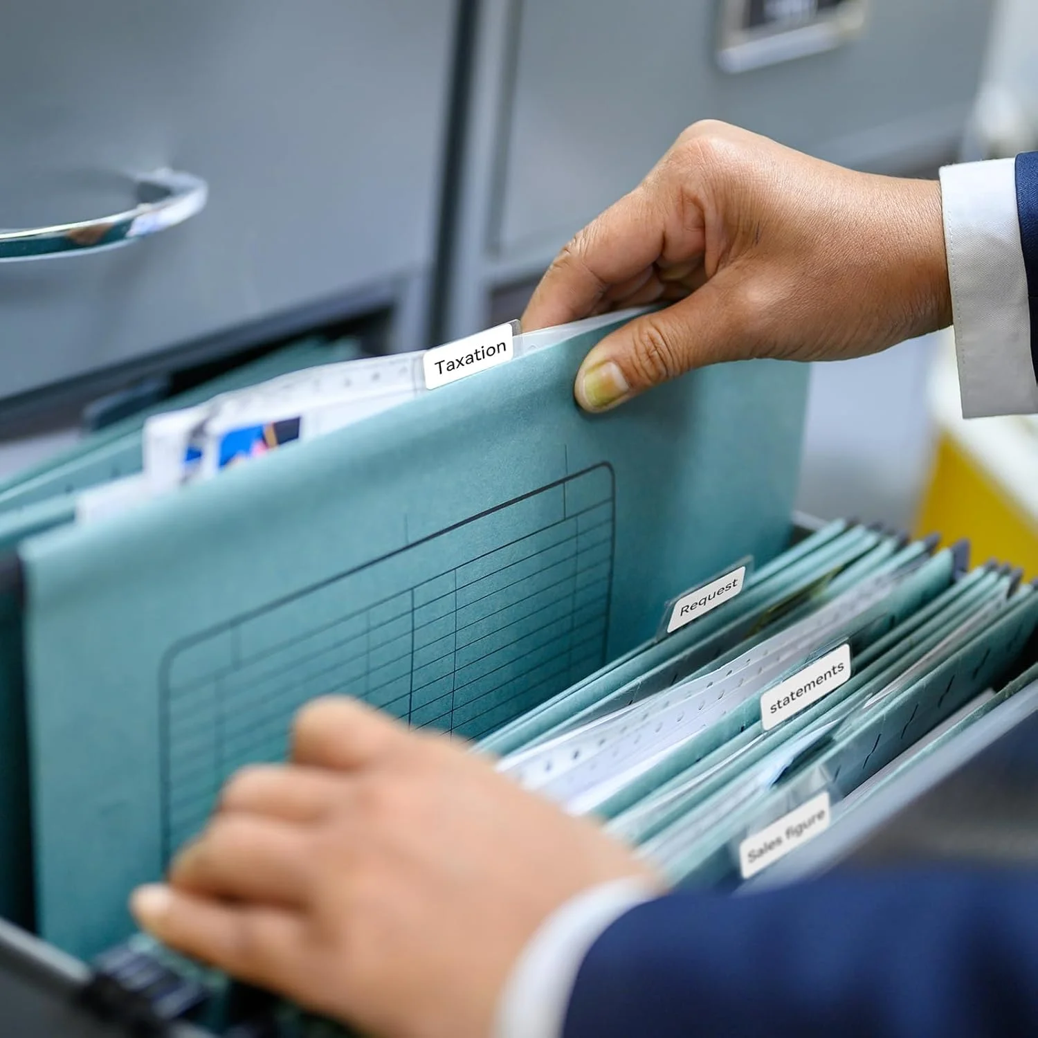 Niimbot B1 White Sticker Waterproof Paper Adhesive Nail Label Anti-Oil For B21 B31 Mini Portable Thermal Printer Tape More Size