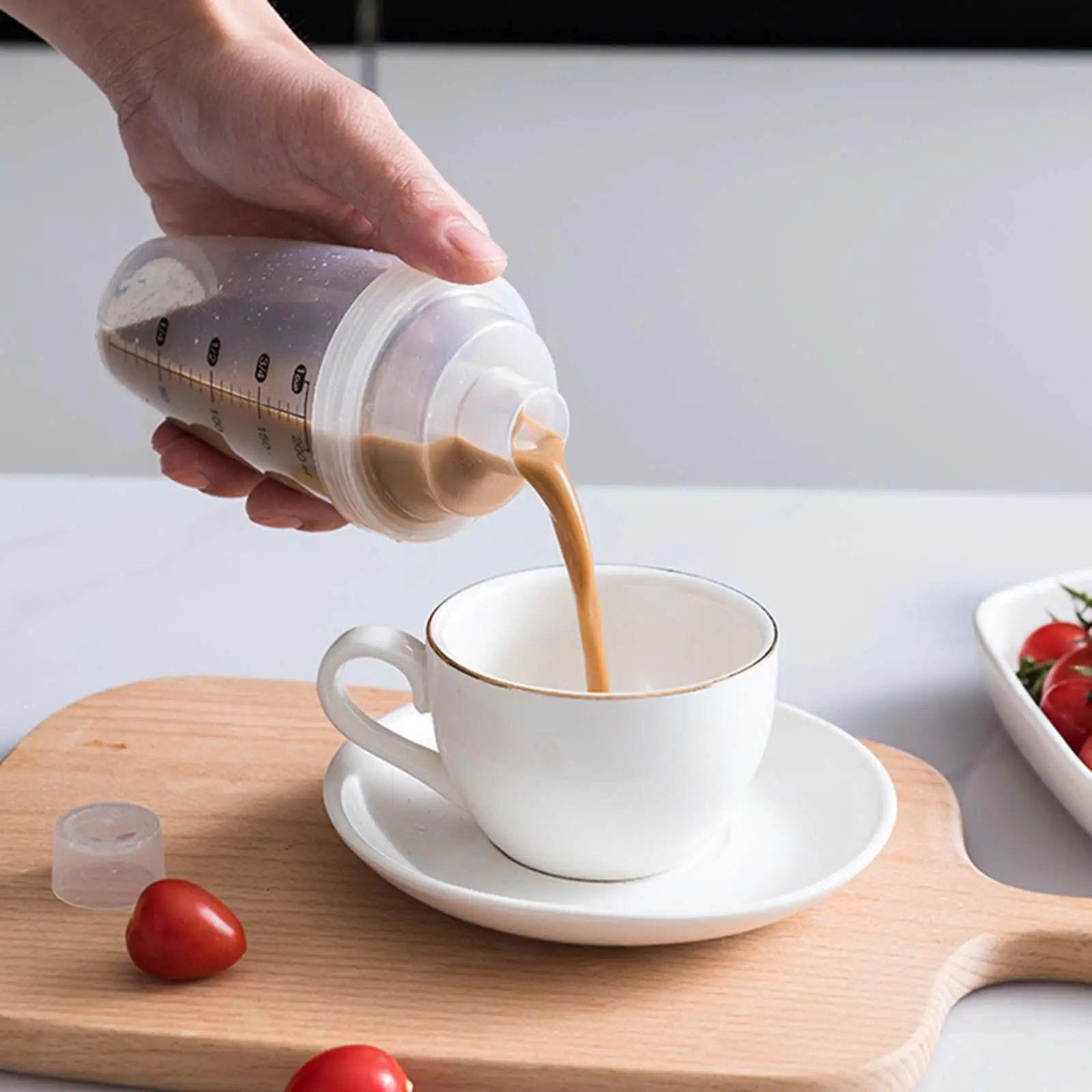 Versatile Protein Shaker Bottle with Measuring Scale for Mixing Powders and Beverages